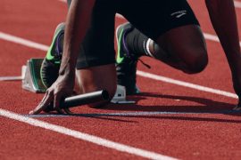 runner-starting-block
